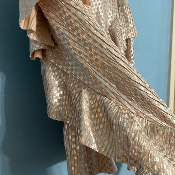 GORGEOUS zara blouse size L - Picture 7 of 7